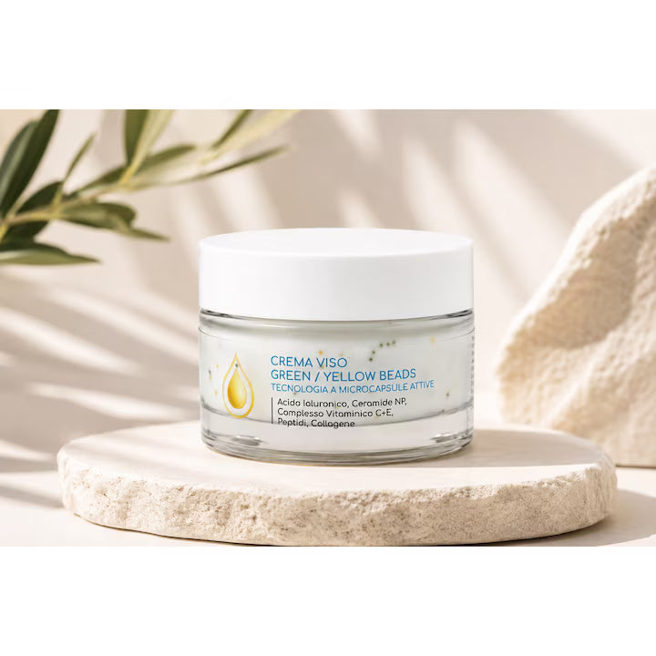 Crema de Fata cu Peptide, Acid Hialuronic, Ceramide, Colagen si Microcapsule Verzi/ Galbene Active pentru Hidratare, Fermitate si Luminozitate, 50 ml